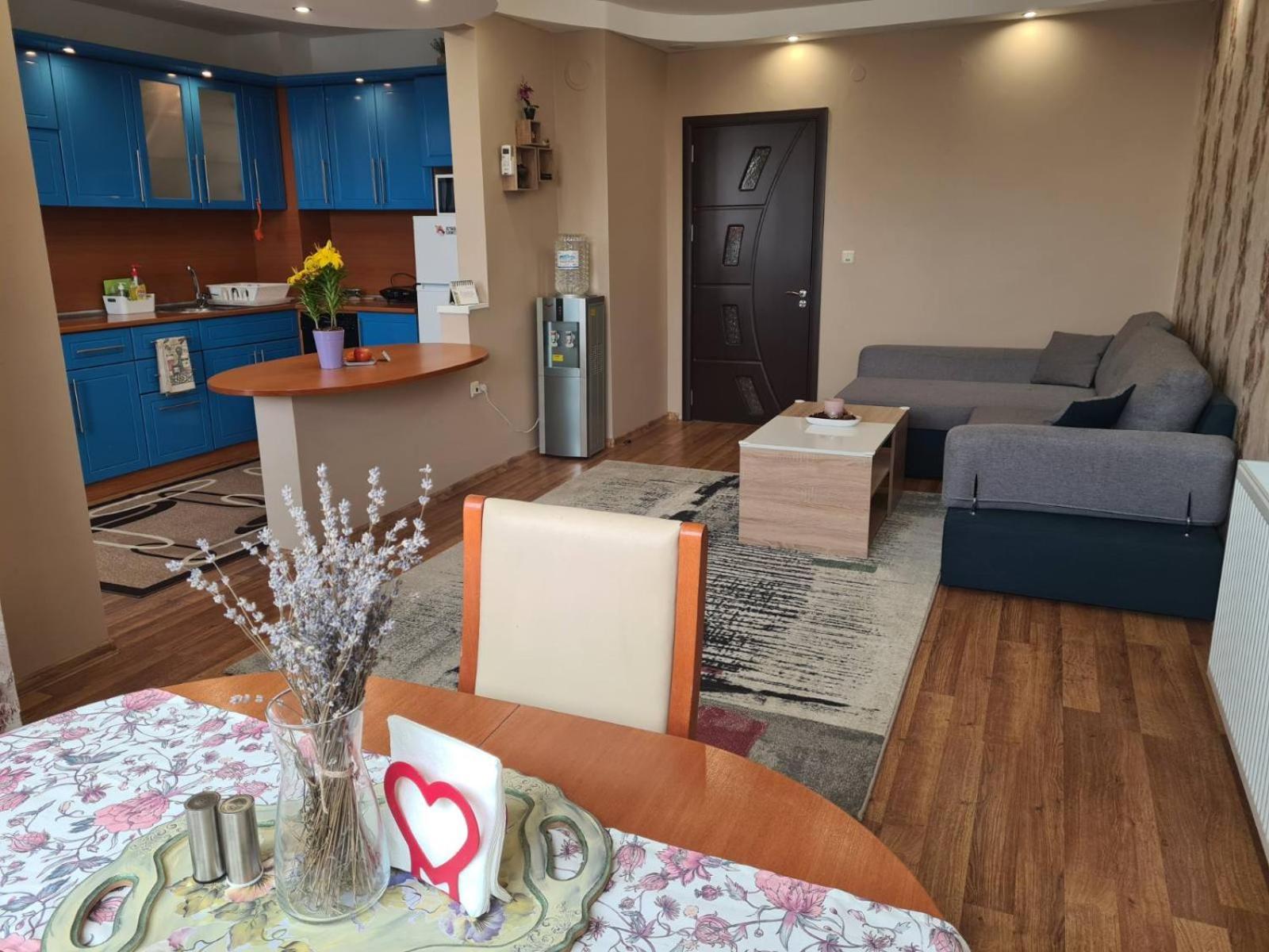 Boutique Apartment Jana Shumen Bagian luar foto