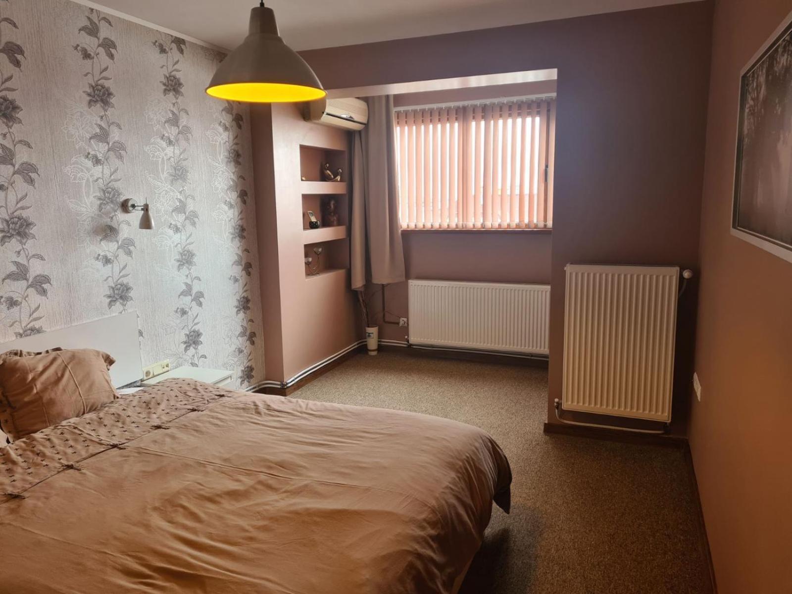 Boutique Apartment Jana Shumen Bagian luar foto
