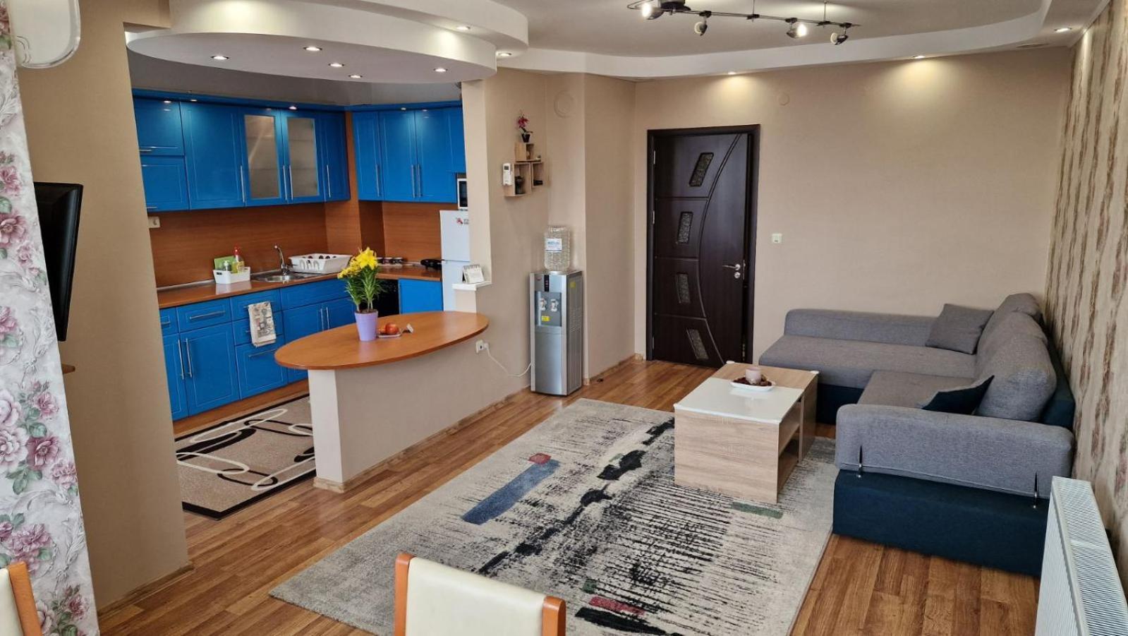 Boutique Apartment Jana Shumen Bagian luar foto