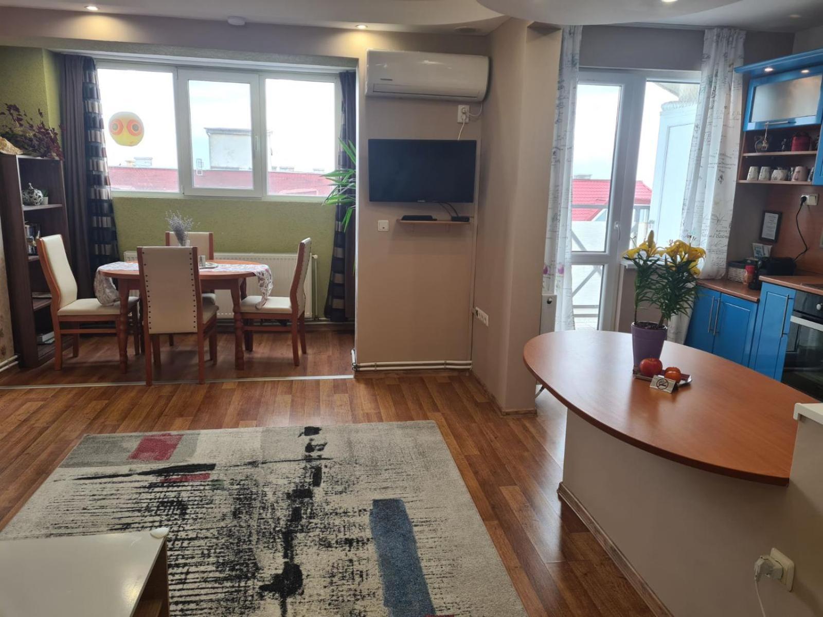 Boutique Apartment Jana Shumen Bagian luar foto